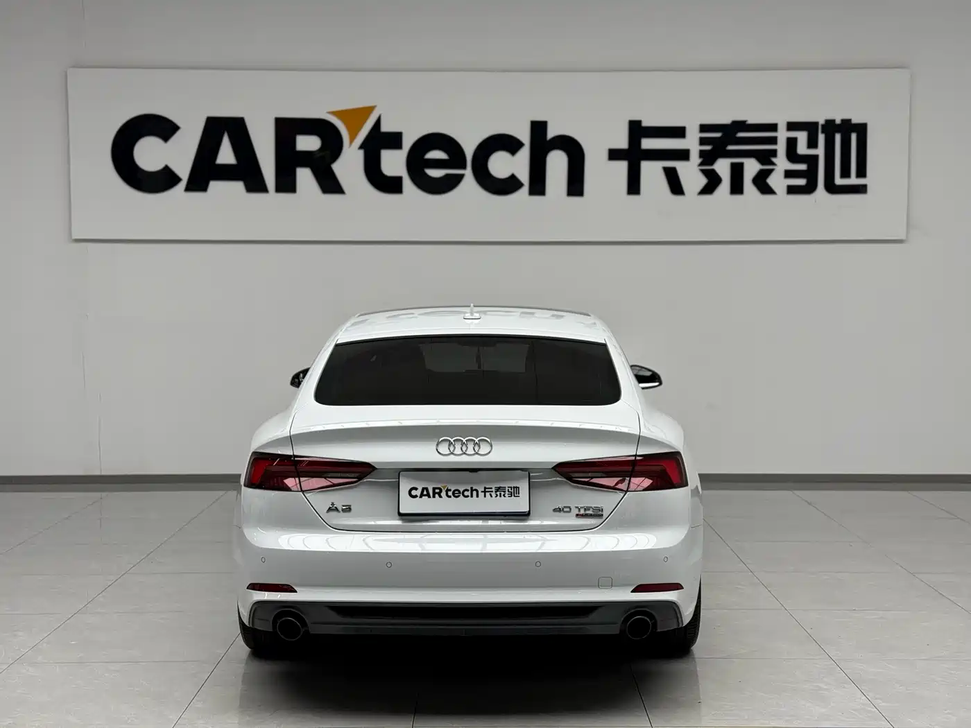 Audi A5 (Import) 2019 Sportback 40 TFSI Fashion фото 2