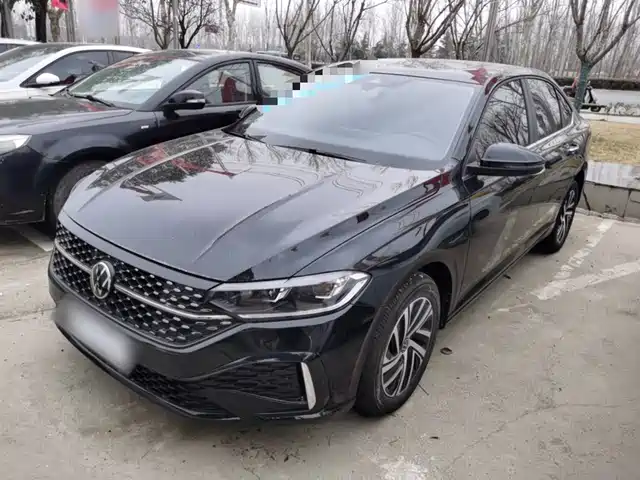 Volkswagen Lavida 2024 Model 300TSI DSG Starlight Leading Edition