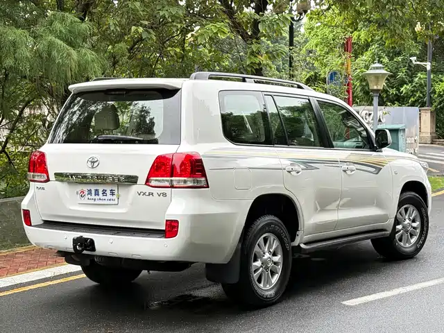 Toyota Land Cruiser 2007 4.7L Automatic VX-R — фото 5