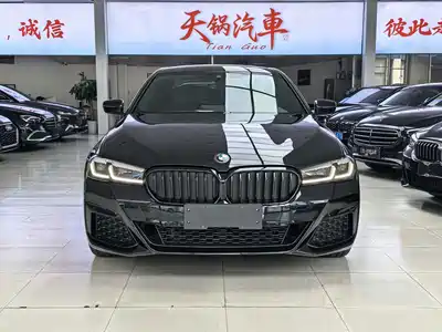 BMW 5