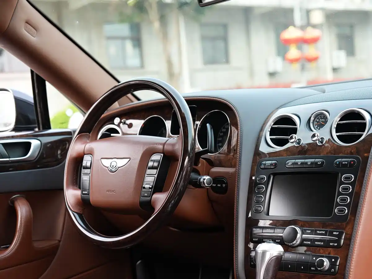 Bentley Flying Spur 2007 2005 6.0T Standard Model