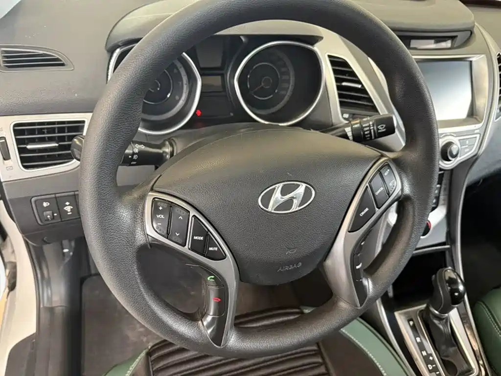 Hyundai Langdong 2017 2016 1.6L Automatic Premium Edition