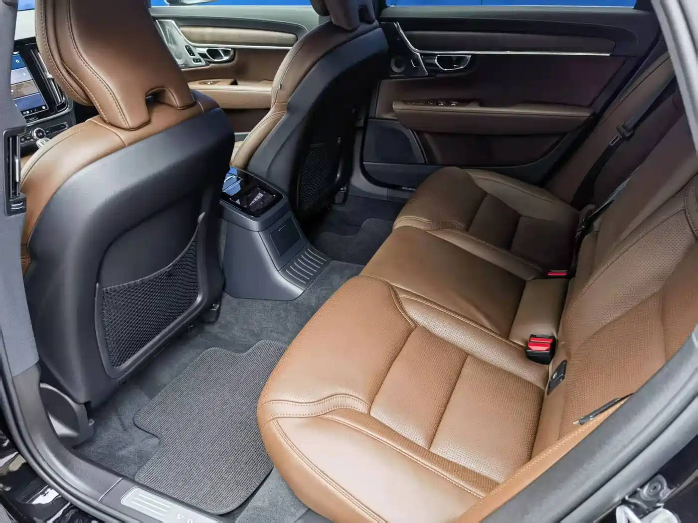 Volvo S90 Plug-in Hybrid 2024 2024 PHEV AWD Long Range Excellence Luxury Edition