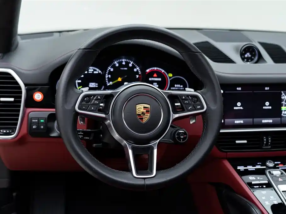 Porsche Cayenne New Energy 2022 Cayenne E-Hybrid 2.0T Platinum Edition фото 14