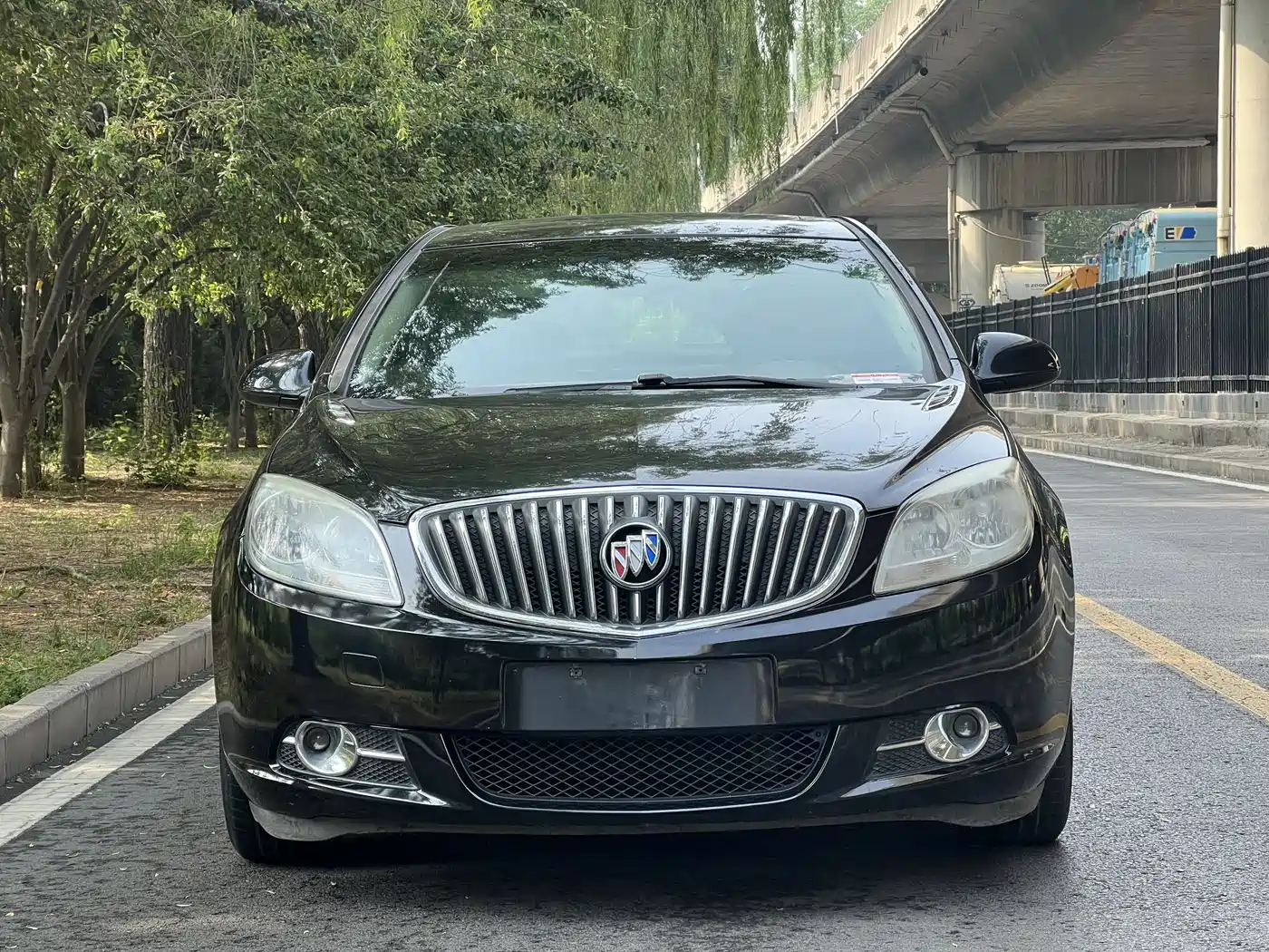 Buick Excelle 2013 Model GT 1.6L Manual Progressive фото 2