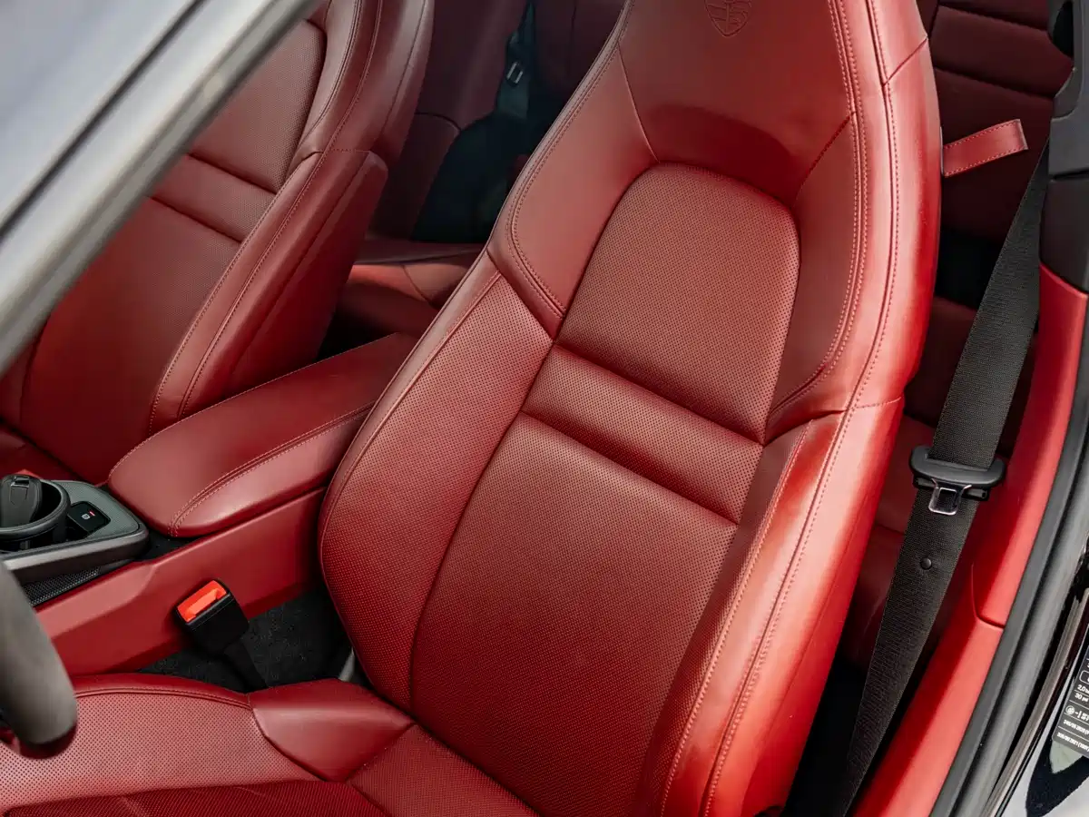 Porsche 911 2023 Carrera 3.0T фото 9