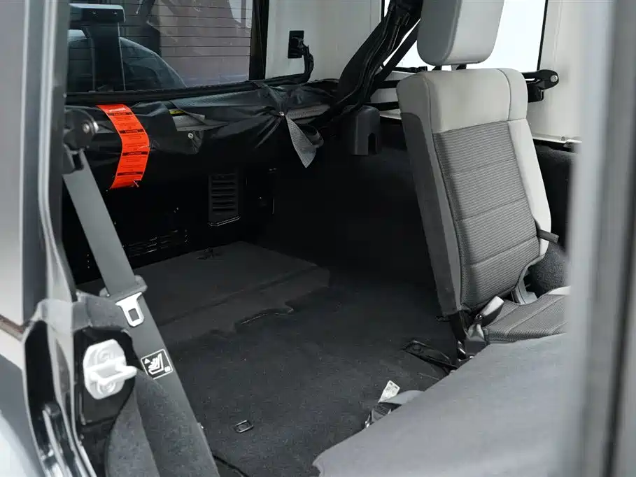 Jeep Wrangler 2010 2010 3.8L Rubicon 4-Door