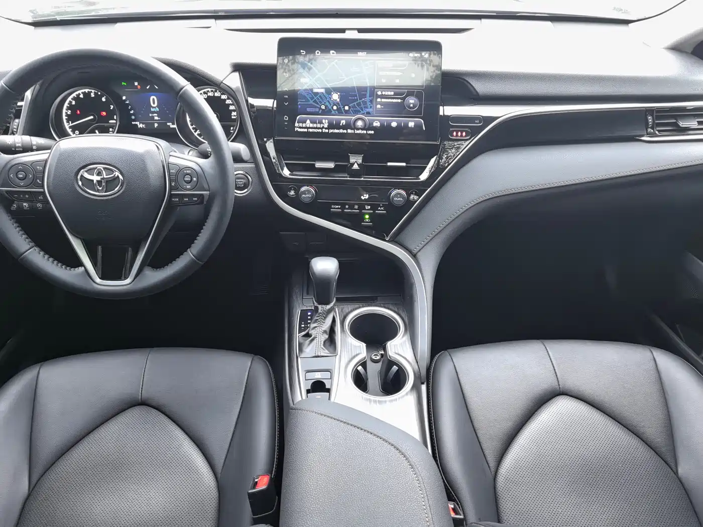 TOYOTA CAMRY