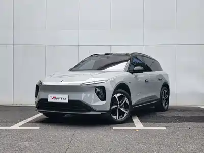 NIO ES6