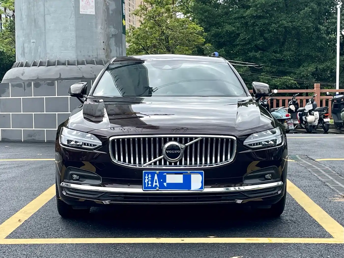 Volvo S90 2021 Model B5 Inscription Luxury Edition фото 2