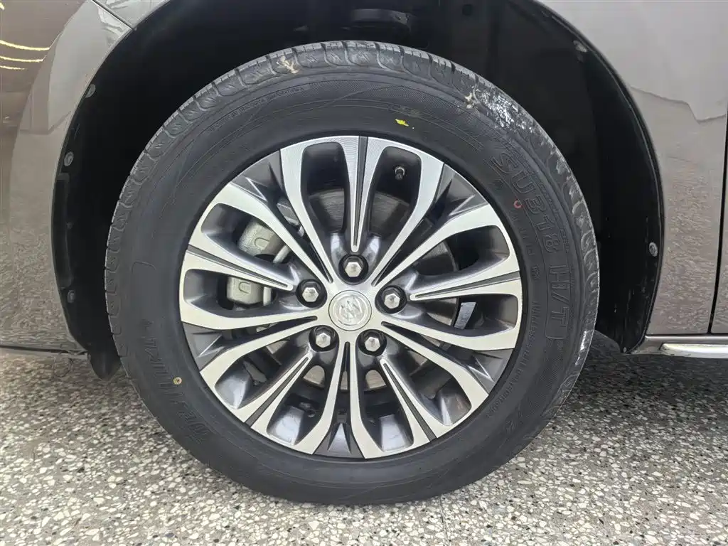 BUICK GL8