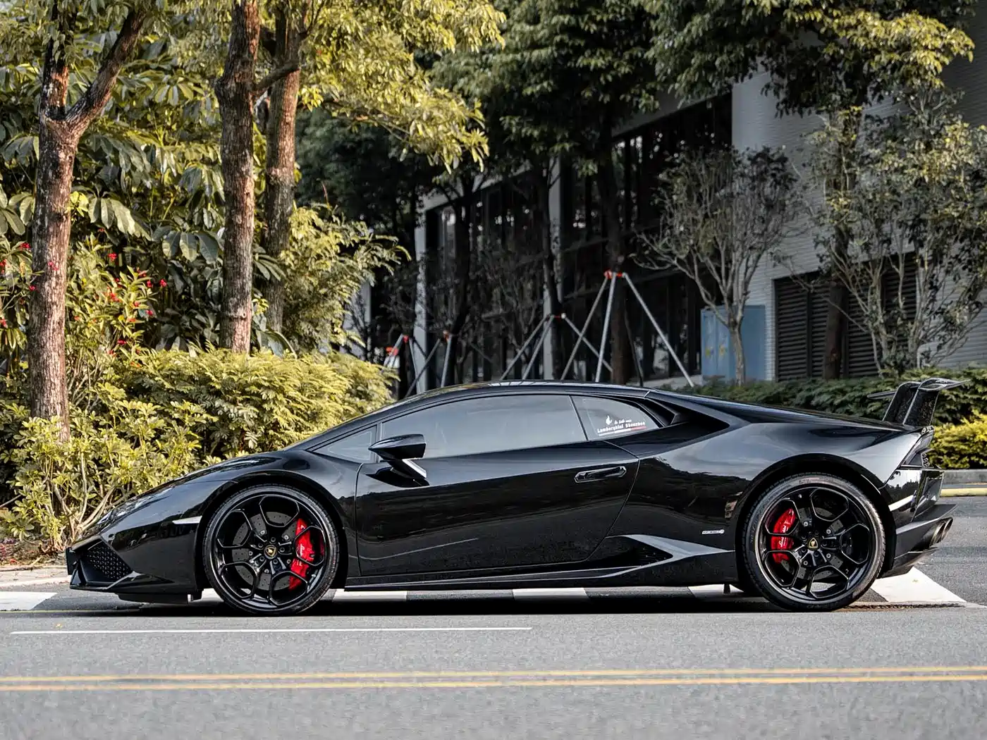 Lamborghini Huracán 2014 LP 610-4 фото 5