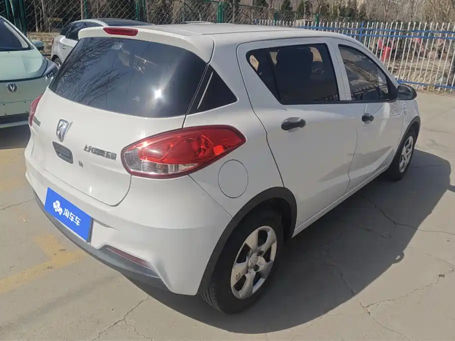 BAOJUN 310