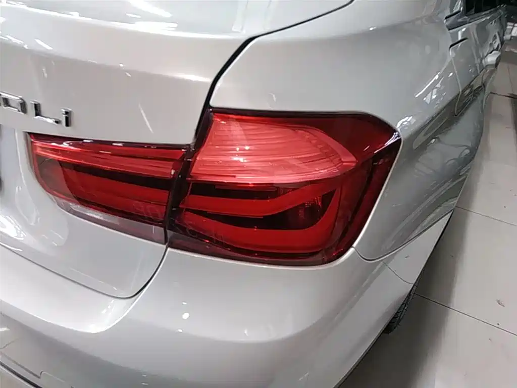BMW 3 Series 2019 320Li Fashion Type фото 24