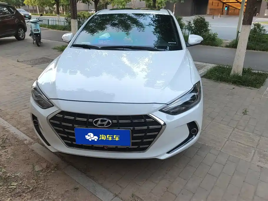 Hyundai Elantra 2019 1.4T Dual-clutch XuanDong·Vitality Type фото 2