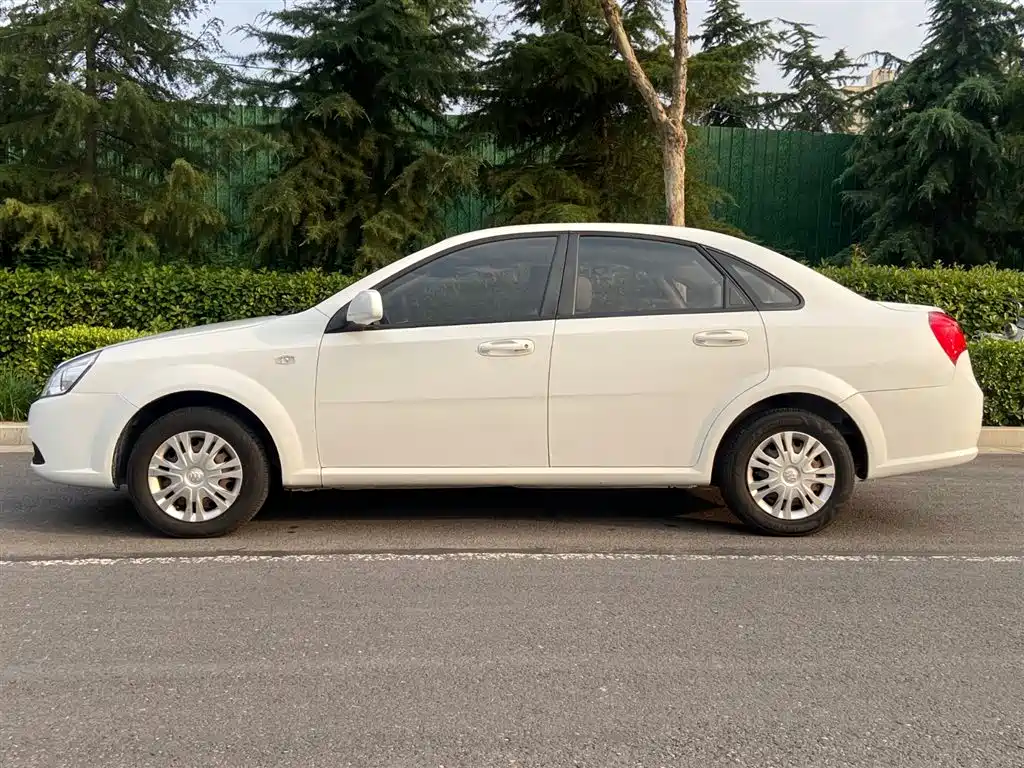 Buick Excelle 2015 1.5L Manual Classic фото 18