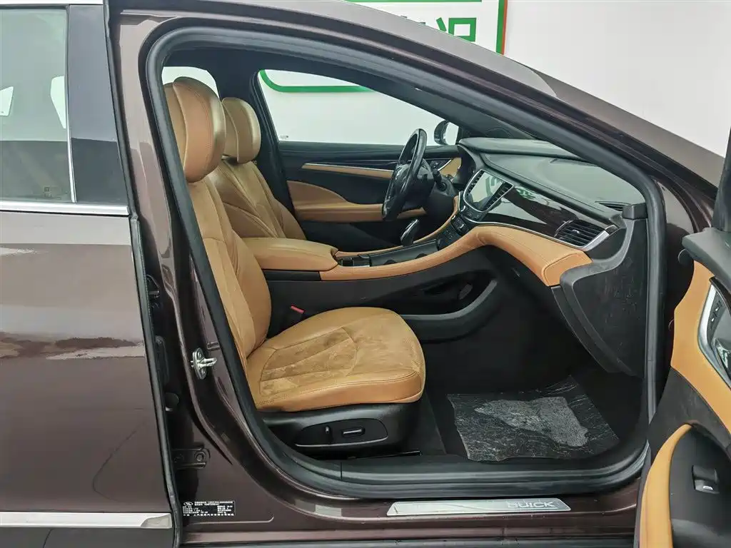 Buick LaCrosse 2016 Model 28T Elite фото 23
