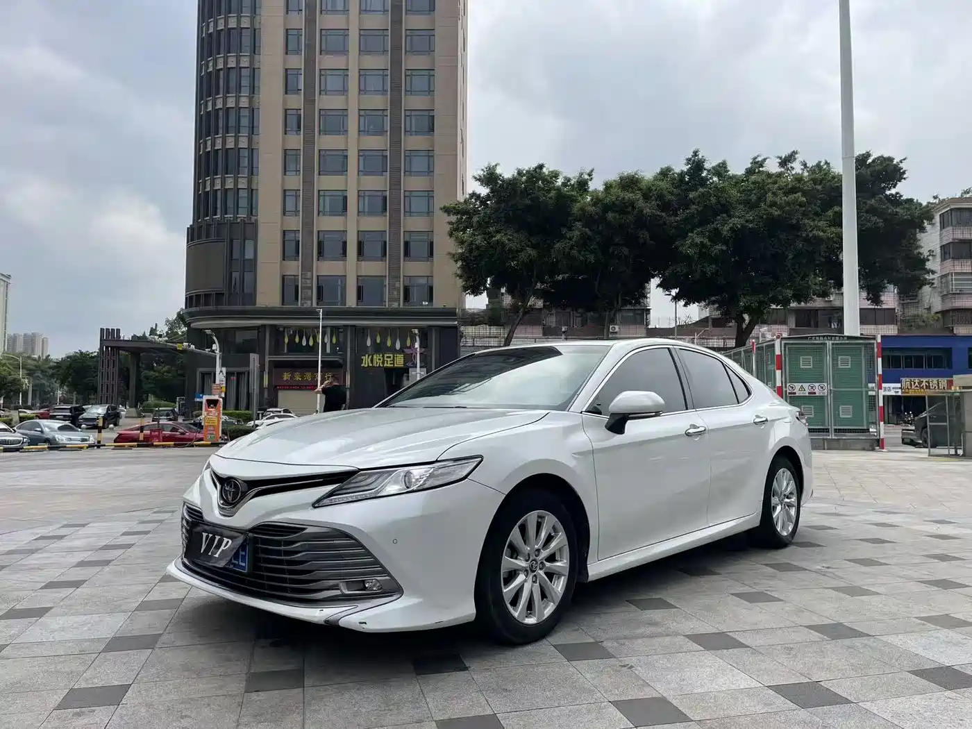 Toyota Camry 2019 Facelift 2.0G Luxury Edition
