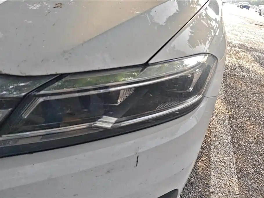 Volkswagen Lavida 2019 1.5L Automatic Comfort Edition China VI фото 5