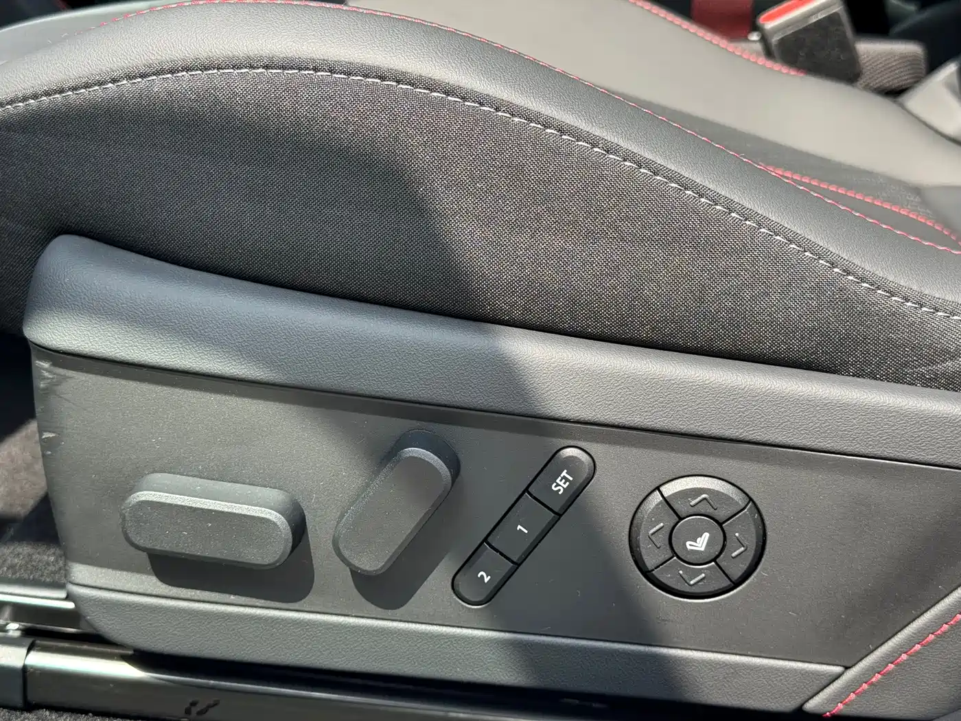 MINI ELECTRIC  JCW ACEMAN