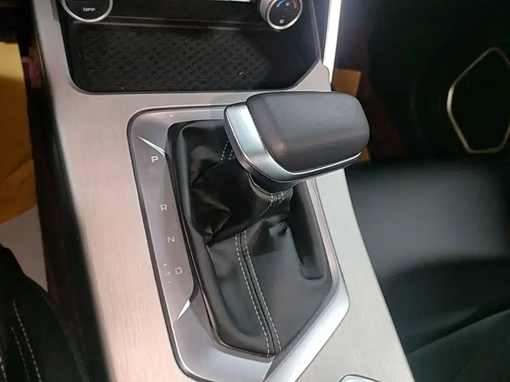 Geely Coolray 2024 2025 1.5L CVT Super Edition