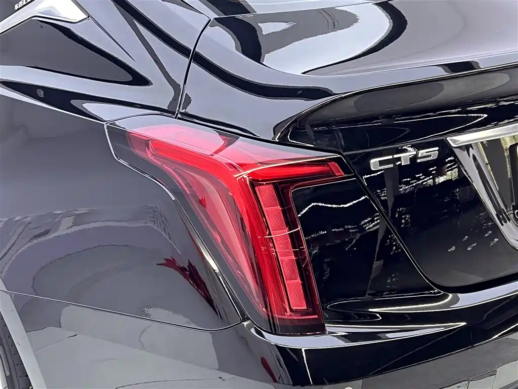 Cadillac CT5 2024 28T Luxury Model Pro фото 10