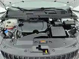 Фото 10 - Geely Coolray