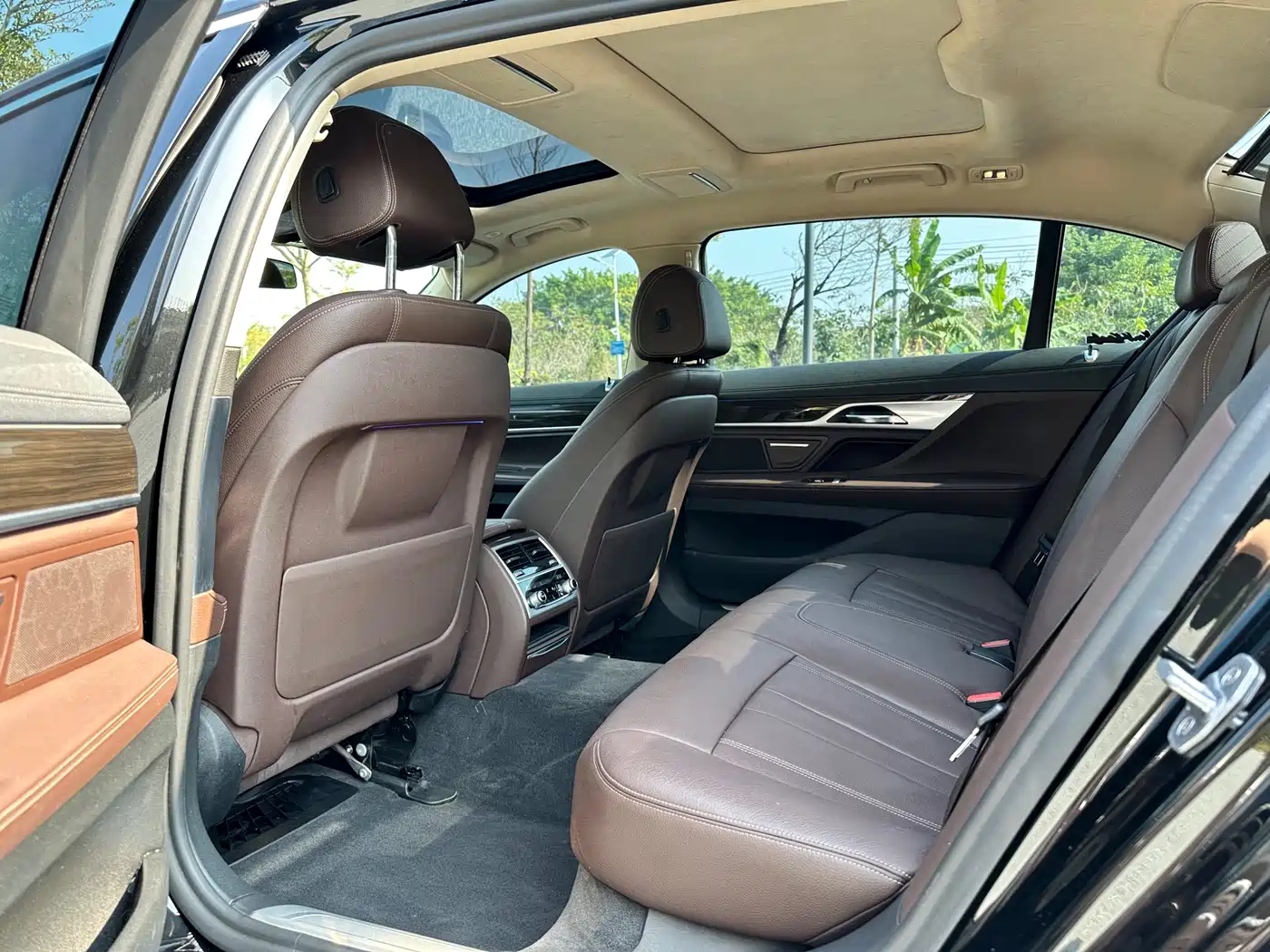 BMW 7 Series 2018 730Li Leading Type Excellence Package фото 16