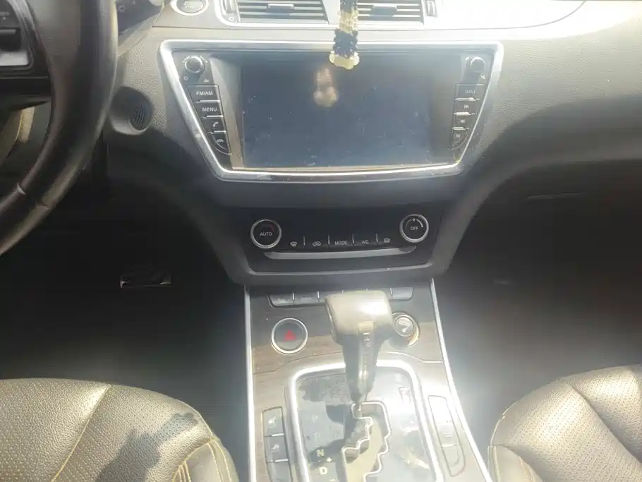 Landwind X7 2017 2015 2.0T Panorama Premium