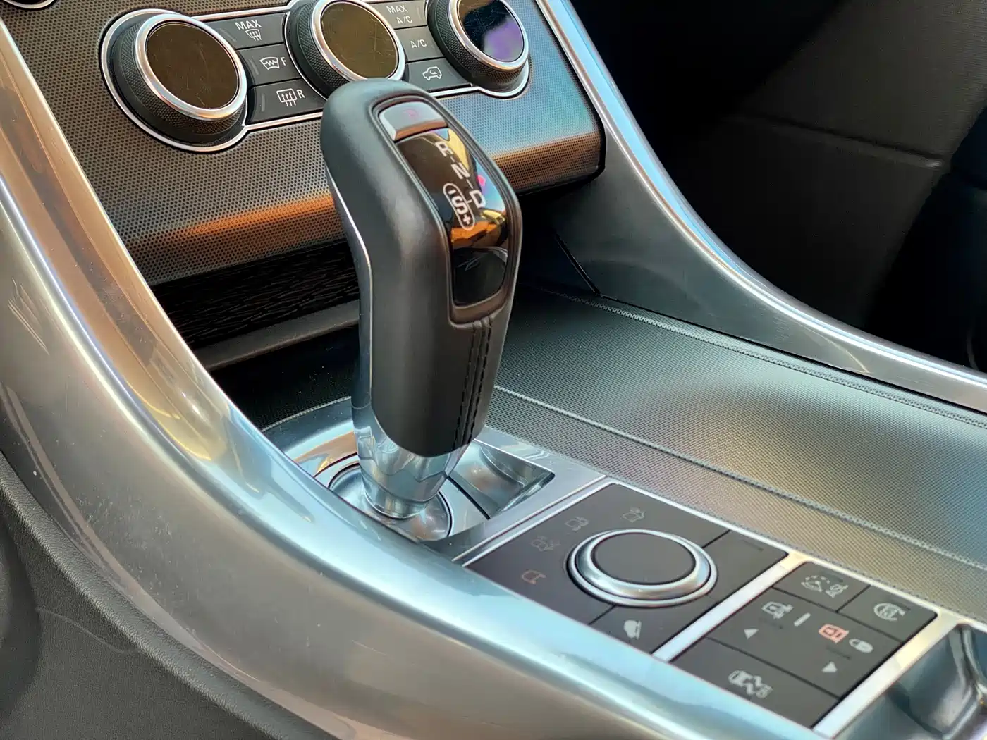 Land Rover Range Rover Sport 2014 3.0 SC V6 HSE DYNAMIC фото 19