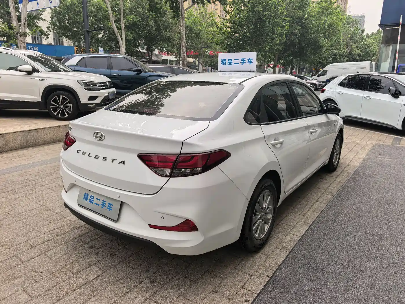 Hyundai Elantra 2018 1.6L Automatic Pleasing Edition GL China VI фото 29