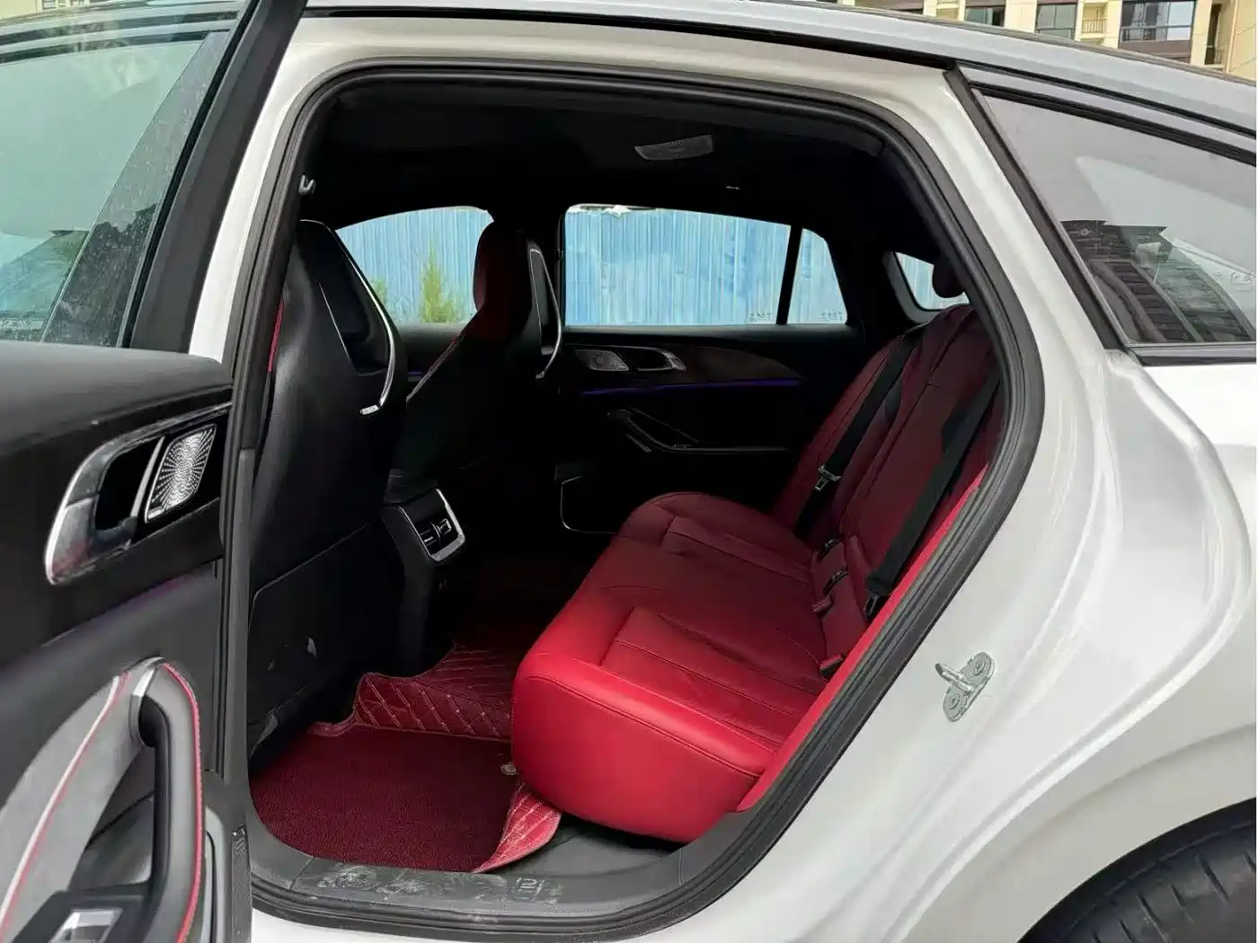 Hongqi H6 2025 Model 2.0T Beauty Edition фото 6