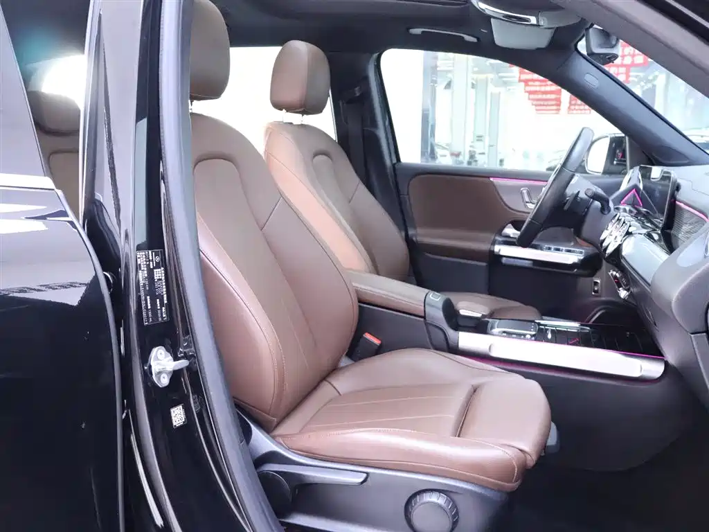 Mercedes-Benz GLB 2020 Facelift GLB 200 Dynamic фото 21