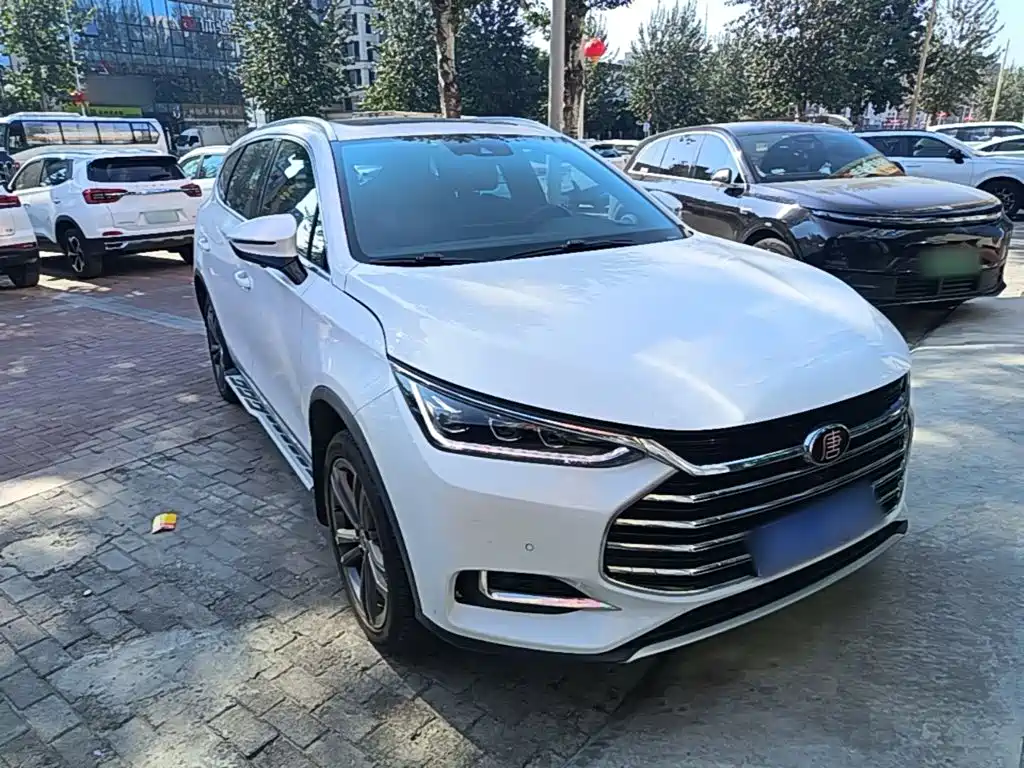 2021 BYD Tang