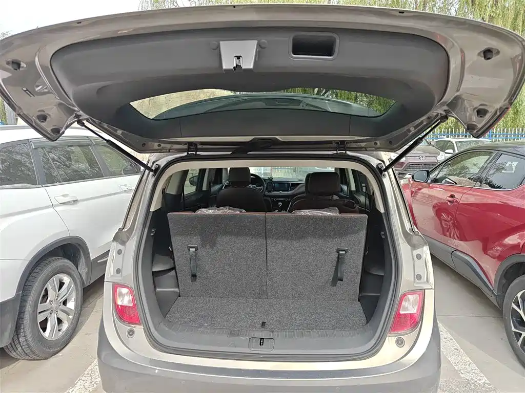 Buick GL6 2019 18T 6-seat Connected Luxury China VI фото 7