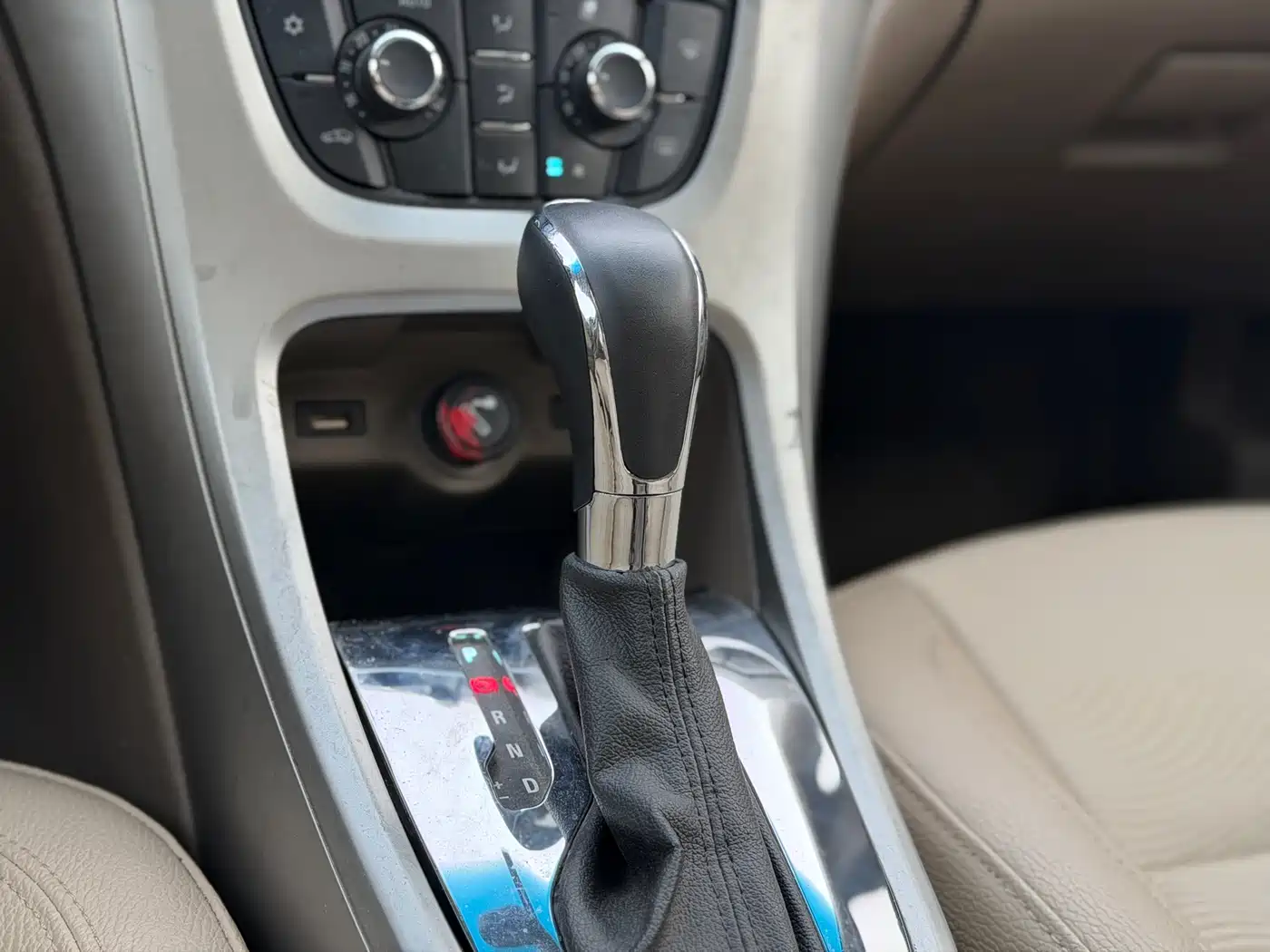 Buick Excelle 2013 GT 1.6L Automatic Comfort Edition фото 16