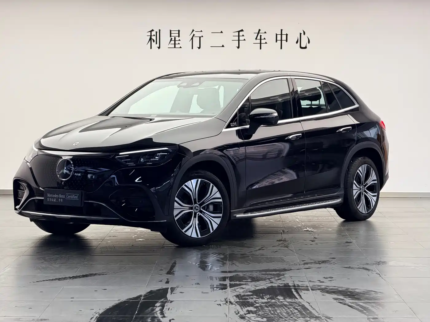 Mercedes-Benz EQE SUV