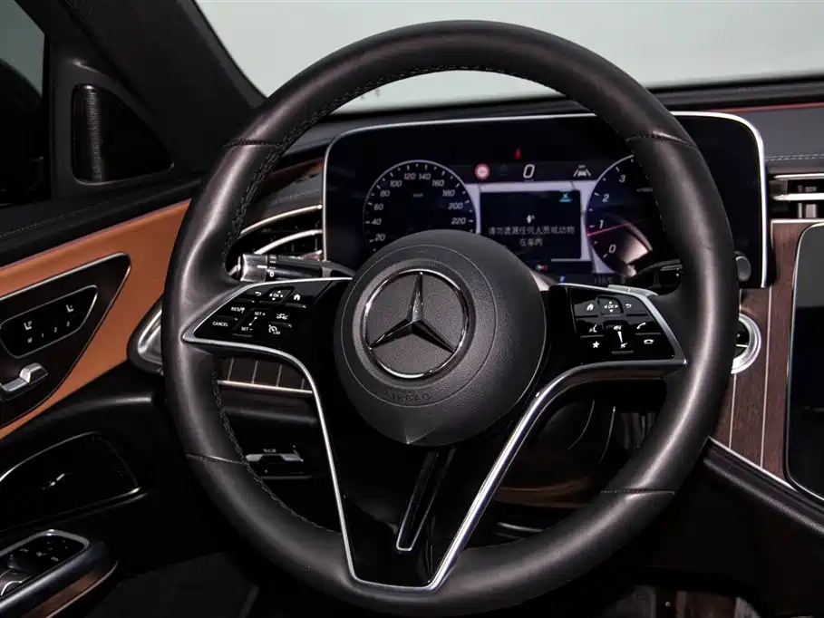 Mercedes-Benz E-Class 2024 Facelift E 300 L Fashion фото 14
