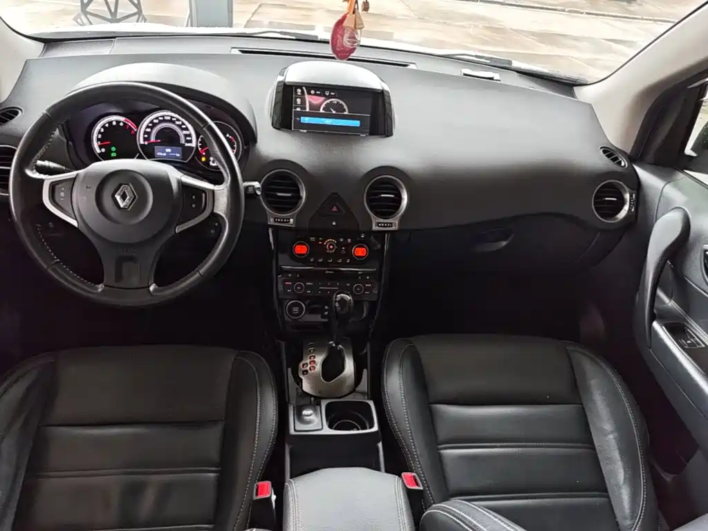 Renault Koleos (Import) 2015 2015 2.0L 2WD Comfort