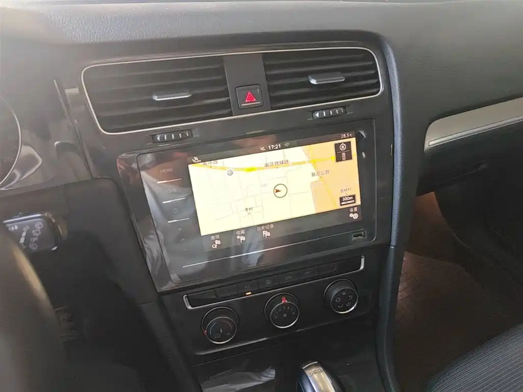 Volkswagen Golf 2020 280TSI DSG Comfort фото 13