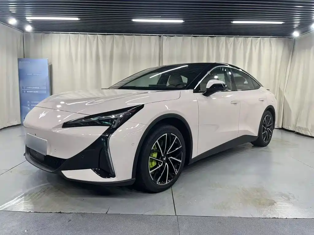 ARCFOX Alpha S5 2026 2025 Facelift 560MAX 185kW
