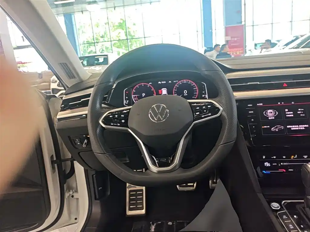 Volkswagen FAW-Volkswagen CC 2021 380TSI Eye-catching Edition фото 10