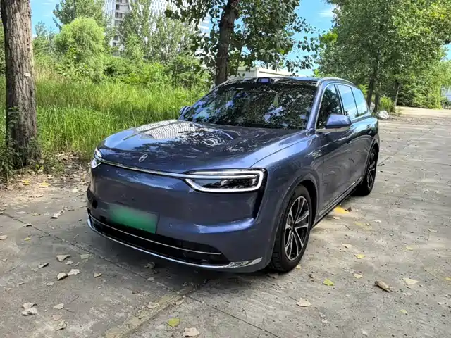 AITO Wenjie AITO M7 2025