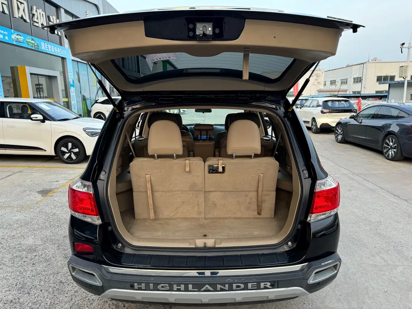Toyota Highlander 2013 2.7L 2WD 7-seater Purple Gold Edition фото 14