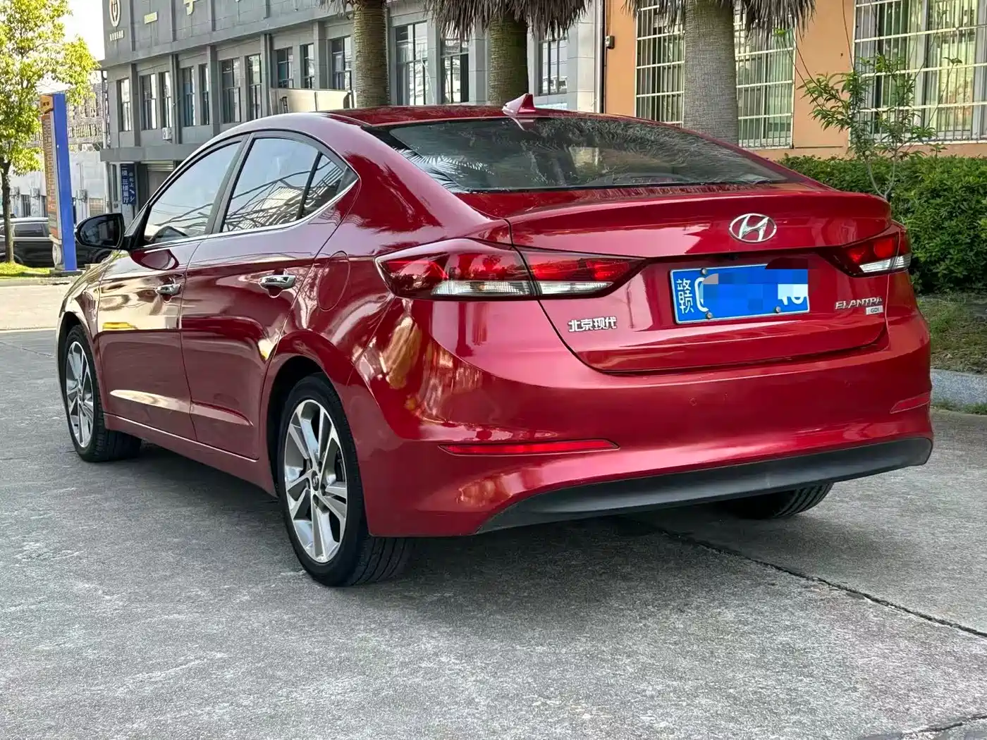 Hyundai Elantra 2018 1.6L Automatic 15th Anniversary Special Edition фото 6