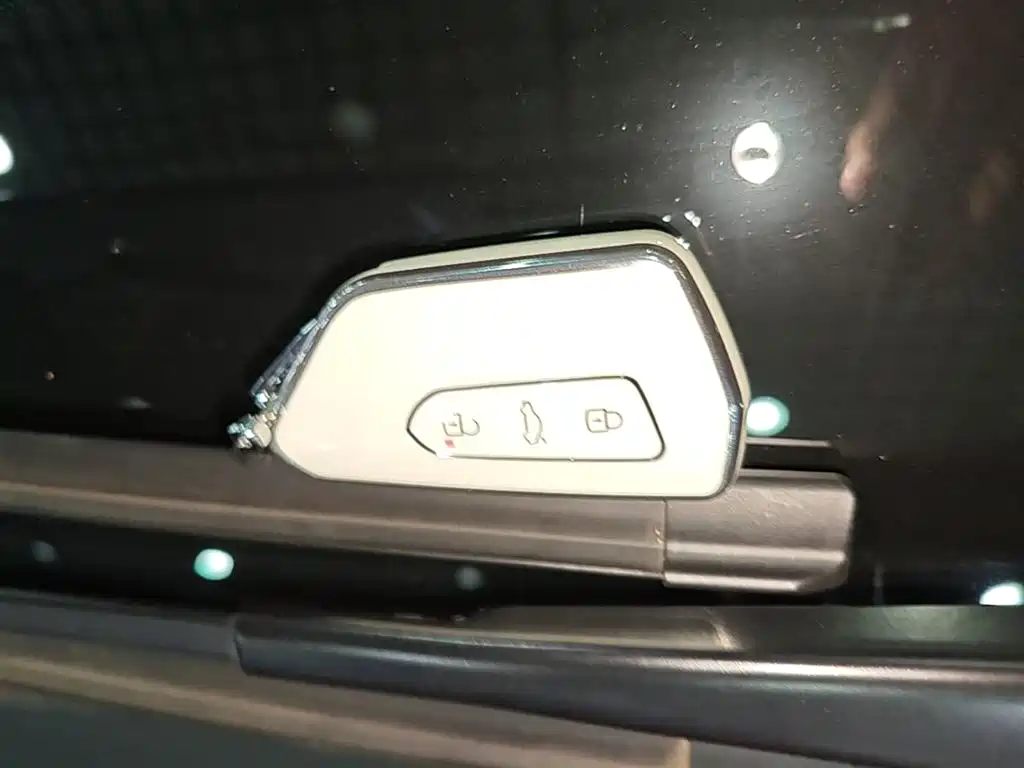 Volkswagen ID.3 2024 Outstanding Edition фото 9