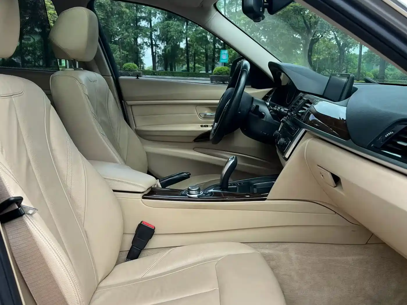 BMW 3 Series 2013 320Li Style Design Package фото 7