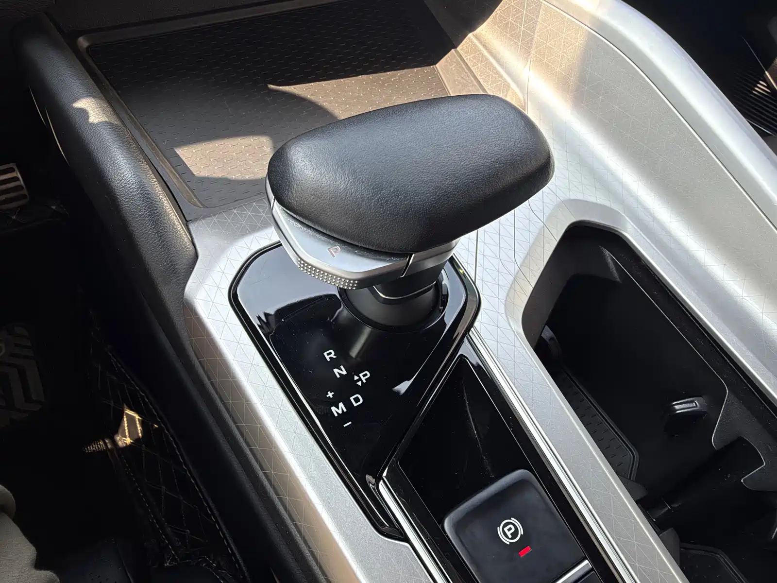Фото 25 - Geely Preface