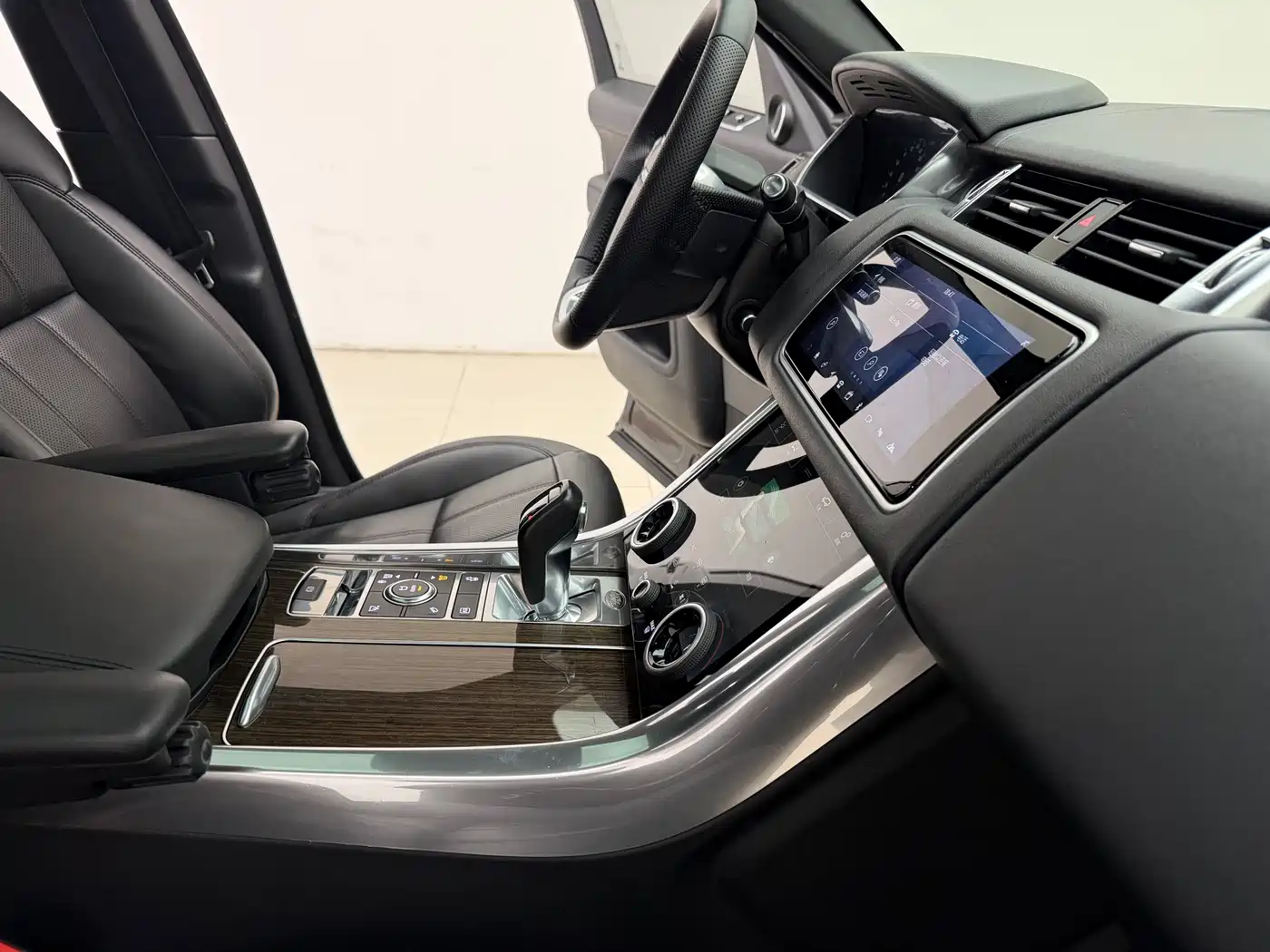 LAND ROVER RANGE ROVER SPORT NEW ENERGY