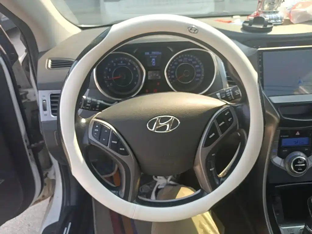 Hyundai Langdong 2014 2013 1.6L Automatic Premium